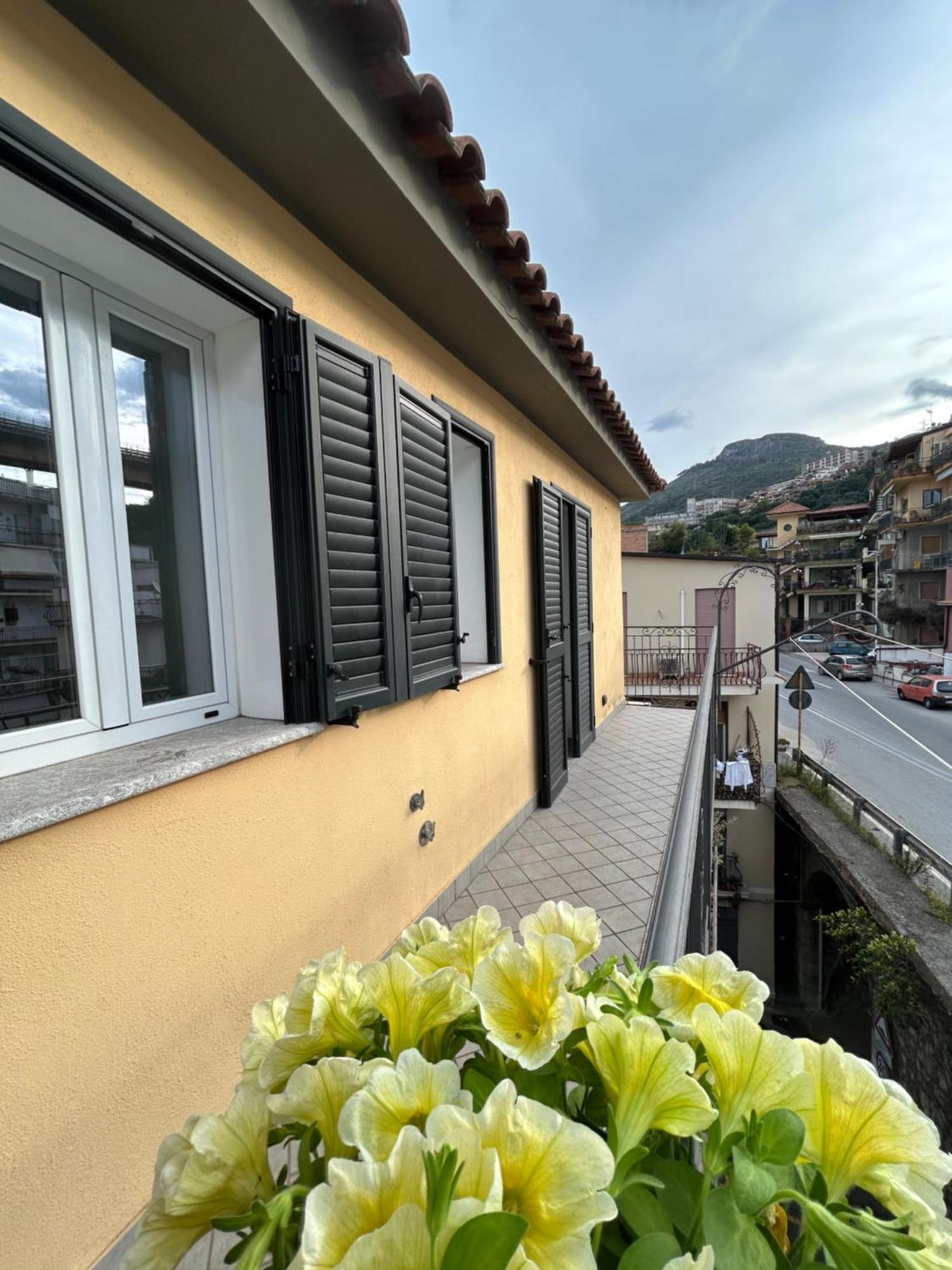 Casa Grazia Letojanni Mare Apartment Luaran gambar